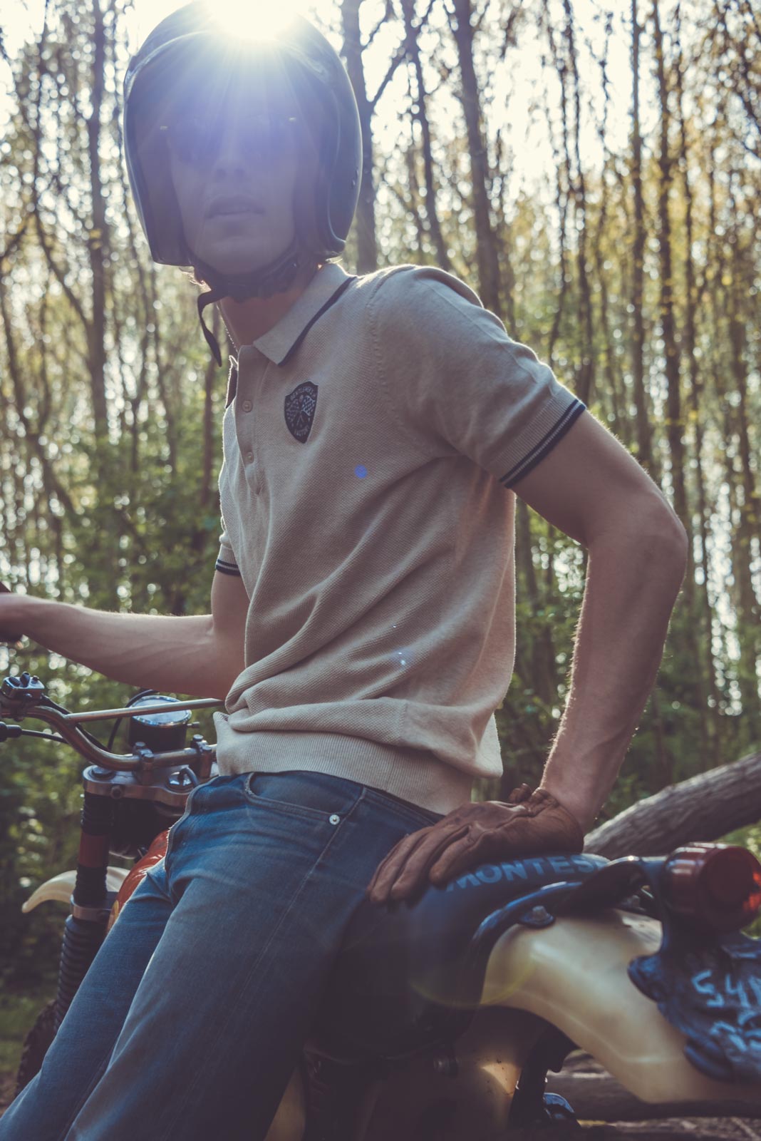 Réédition des polos années 60 de Steve McQueen en jacquard.
