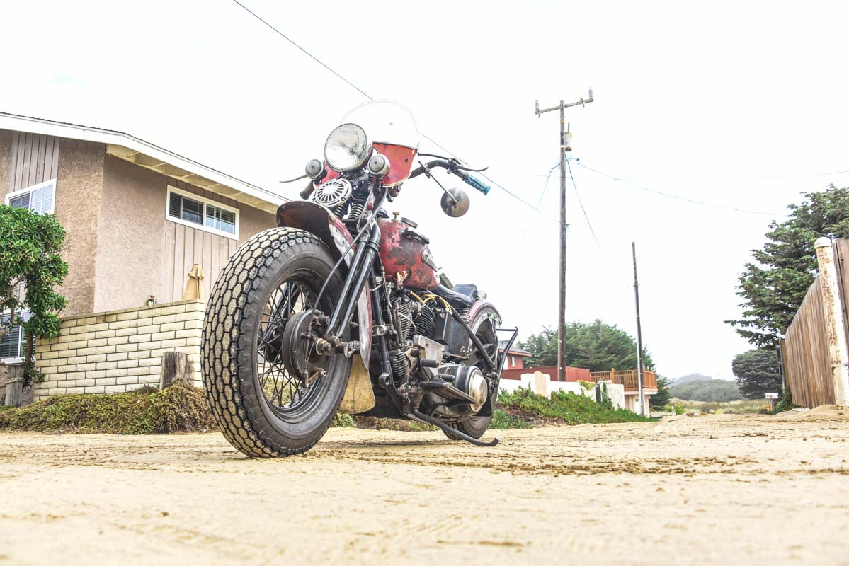 Sublime Bobber Harley Davidson Knuckle de 1947 appartenant à Steve Brindmore’s photos prisent en Californie par Laurent Scavone / Pismo Beach pour the race of gentlemen's
