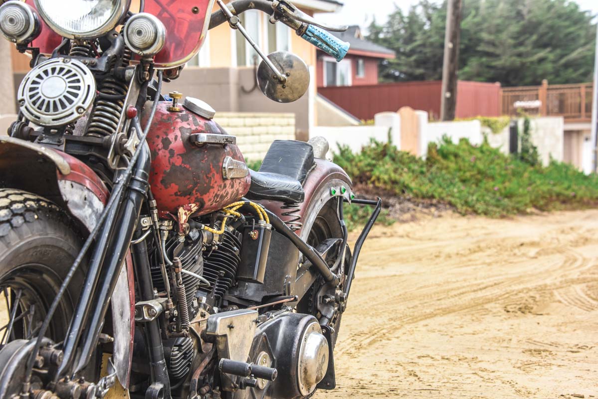 Sublime Bobber Harley Davidson Knuckle de 1947 appartenant à Steve Brindmore’s photos prisent en Californie par Laurent Scavone / Pismo Beach pour the race of gentlemen's