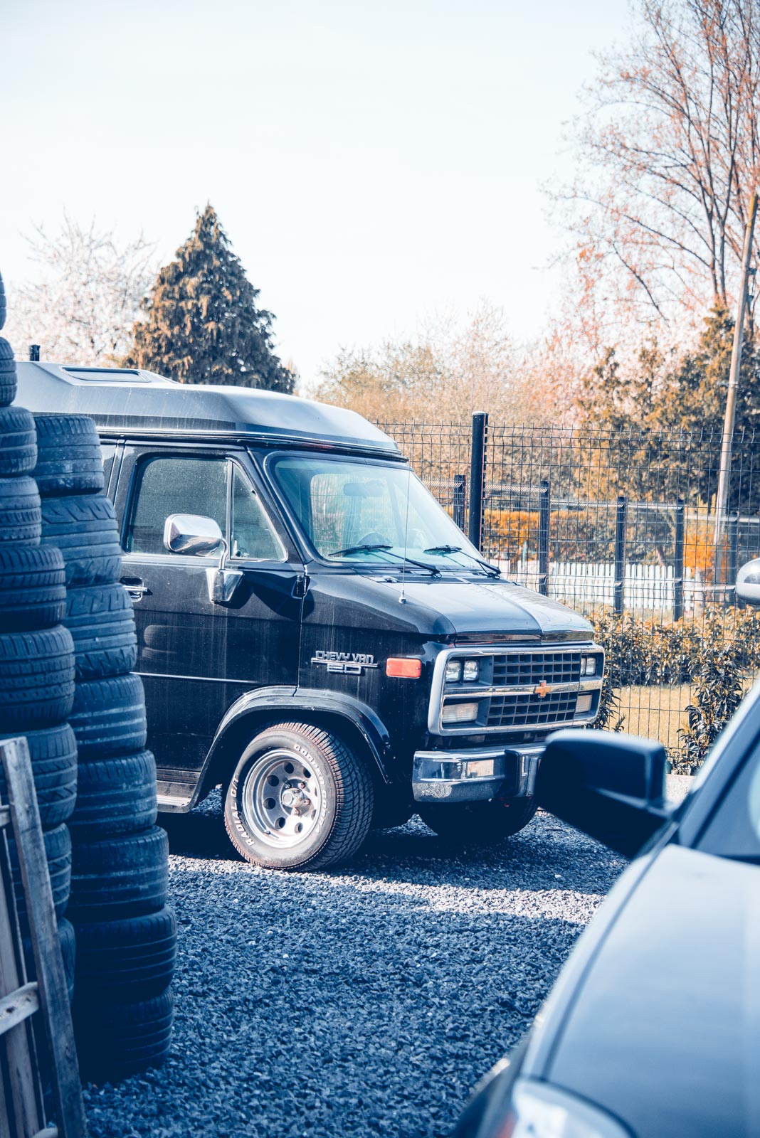 Voitures américaines, muscle car, Hot Rod , Kustom kulture. Malibu, mustang, pick-up ou Ford F150 vous trouverez tout chez American Classics. Chevrolet ou El camino, Camaro ou Pontiac GTO faites votre choix. Photo Laurent Scavone