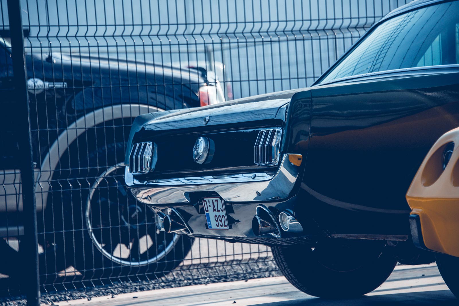 Voitures américaines, muscle car, Hot Rod , Kustom kulture. Malibu, mustang, pick-up ou Ford F150 vous trouverez tout chez American Classics. Chevrolet ou El camino, Camaro ou Pontiac GTO faites votre choix. Photo Laurent Scavone