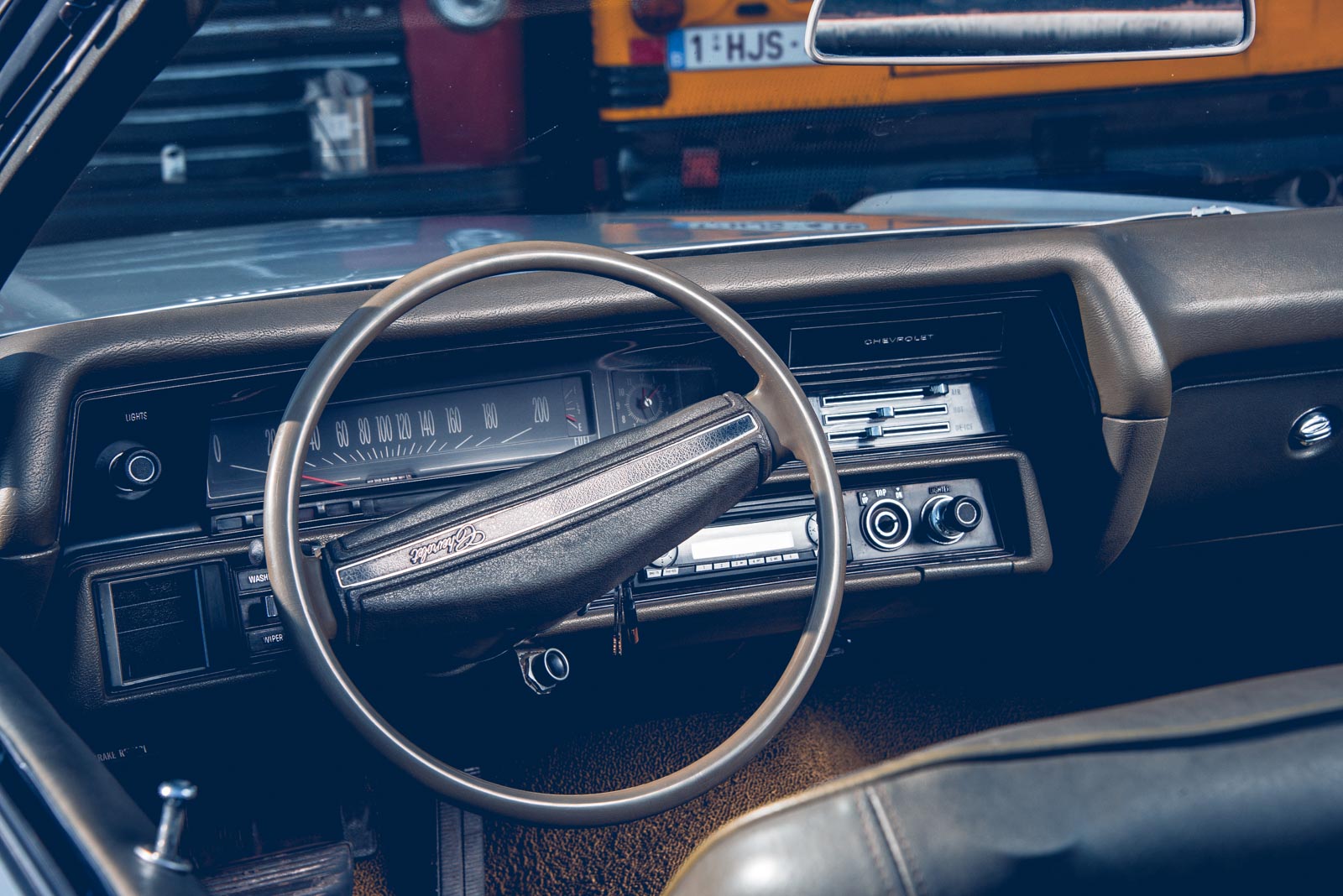 Voitures américaines, muscle car, Hot Rod , Kustom kulture. Malibu, mustang, pick-up ou Ford F150 vous trouverez tout chez American Classics. Chevrolet ou El camino, Camaro ou Pontiac GTO faites votre choix. Photo Laurent Scavone