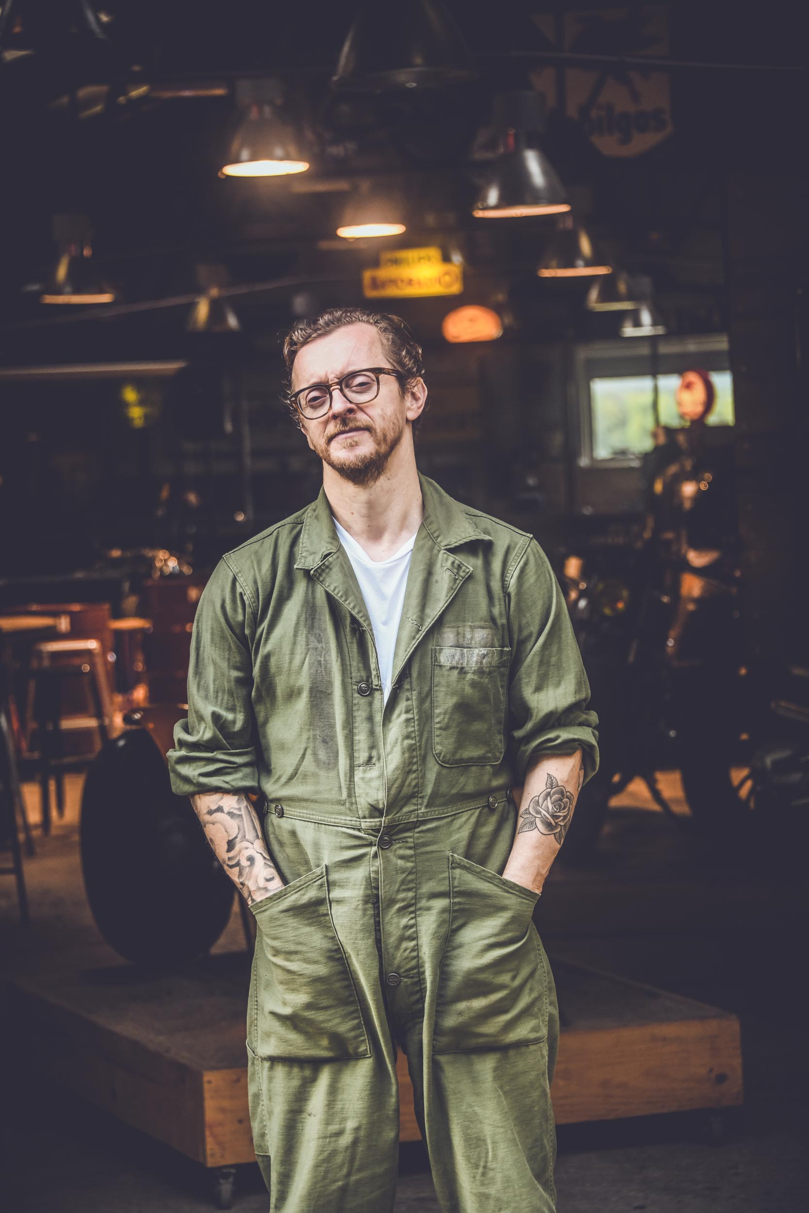 L'Usine Concept Store Saint Raphael, garage motos, custom motorcycle, café racer, boutique de vêtements et barbier un esprit garage tendance. Photos Laurent Scavone