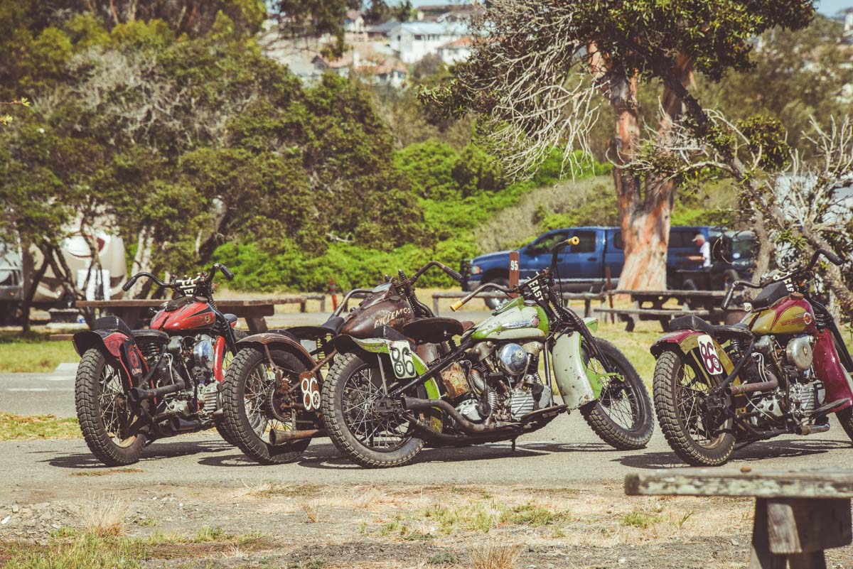 Rod trip motorcycles with friends in the United States, California or Europe. Vintage or retro motorcycles with the entire Gentlemen's Factory team. Photos Laurent Scavone